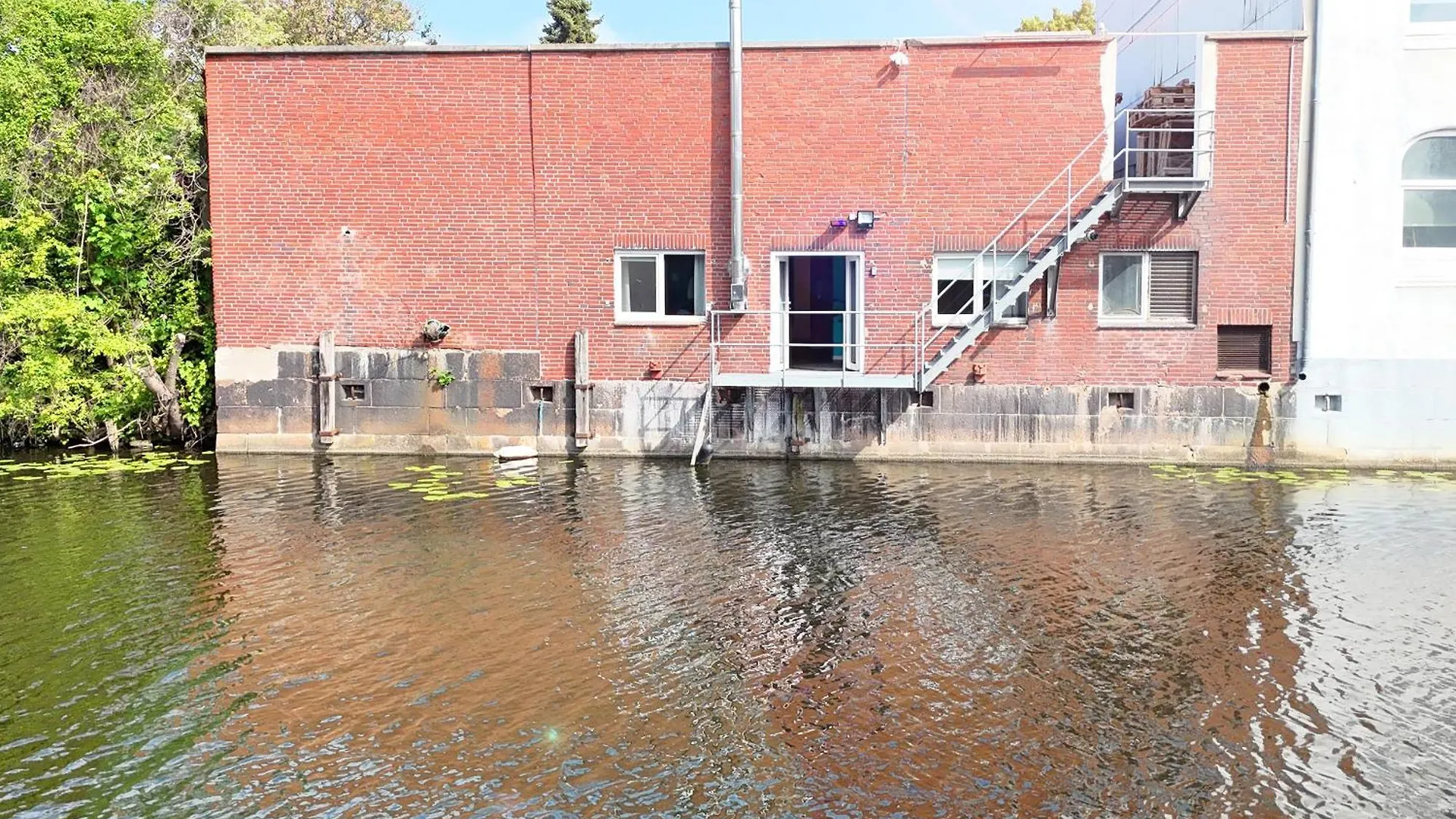 Apartment Exklusives Hafen-Appartement Mit Whirlpool, Mit Wasserblick, City-Nah & Eigenem Parkplatz Hamburg Germany
